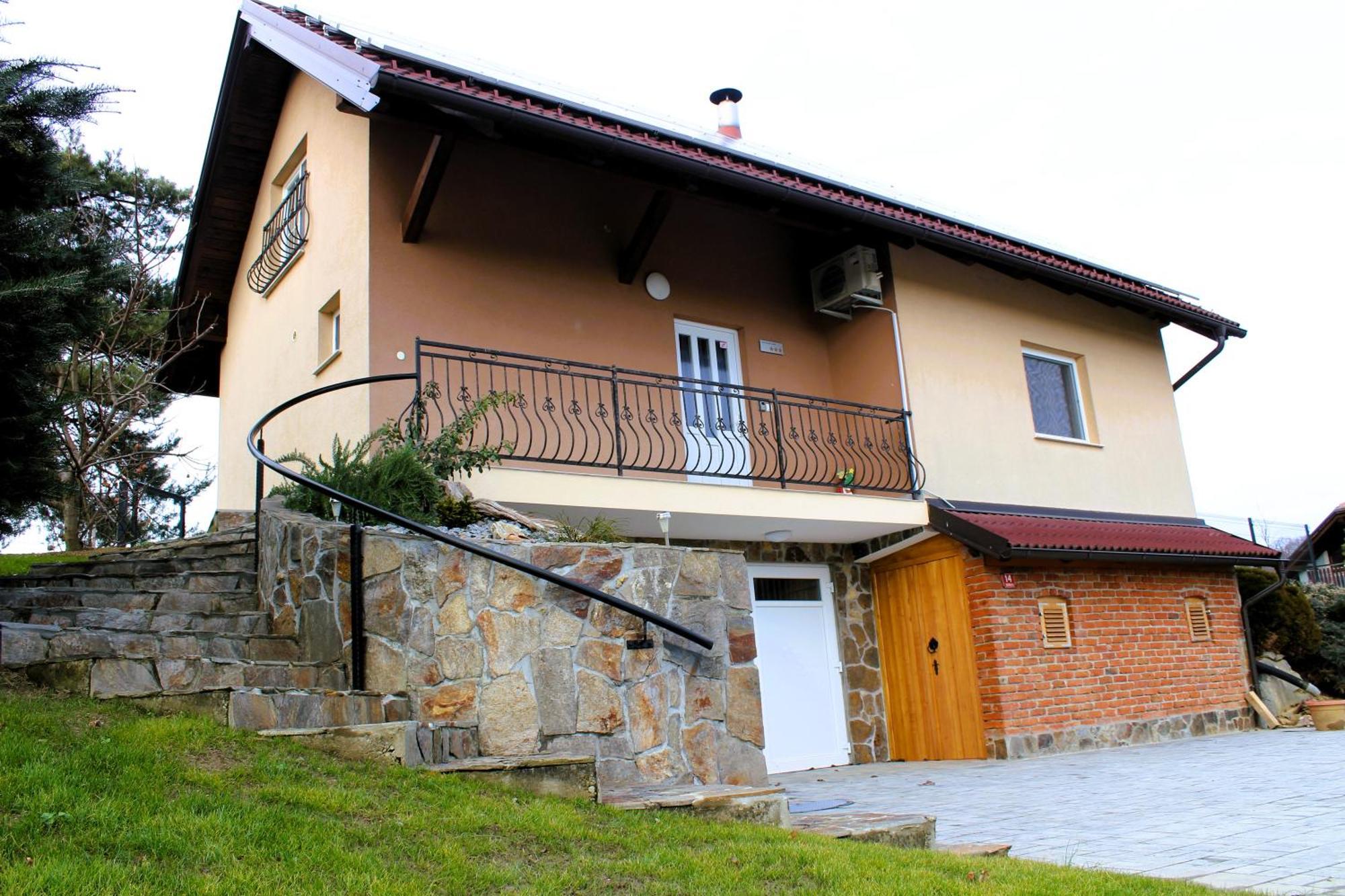 Villa Pocitniska Hisa Soncni Vrh Spodnji Ivanjci Exterior foto