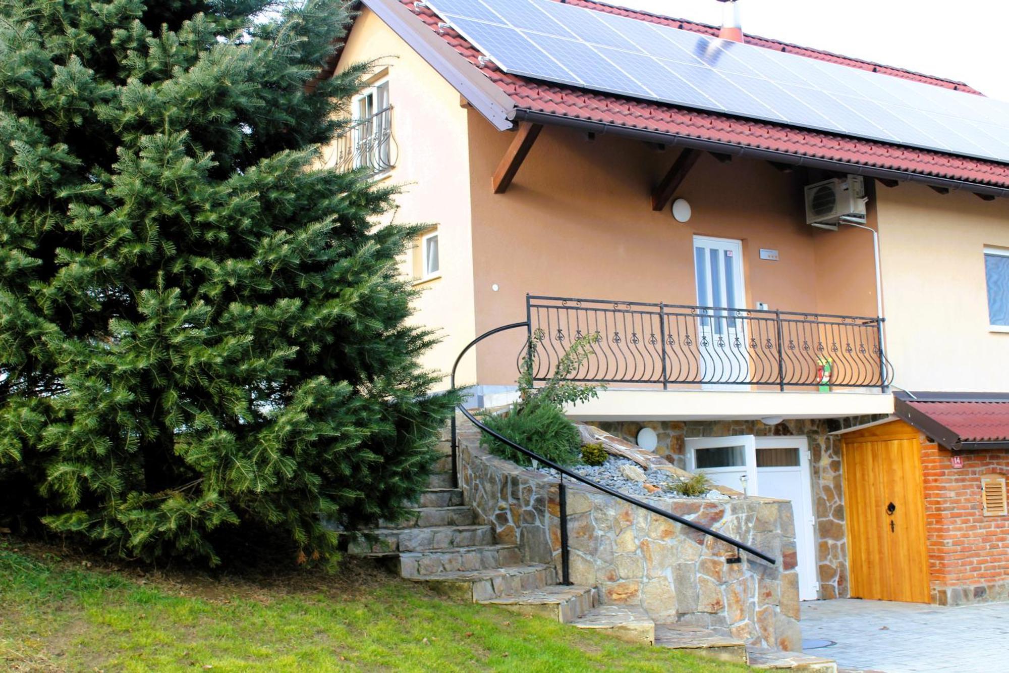 Villa Pocitniska Hisa Soncni Vrh Spodnji Ivanjci Exterior foto